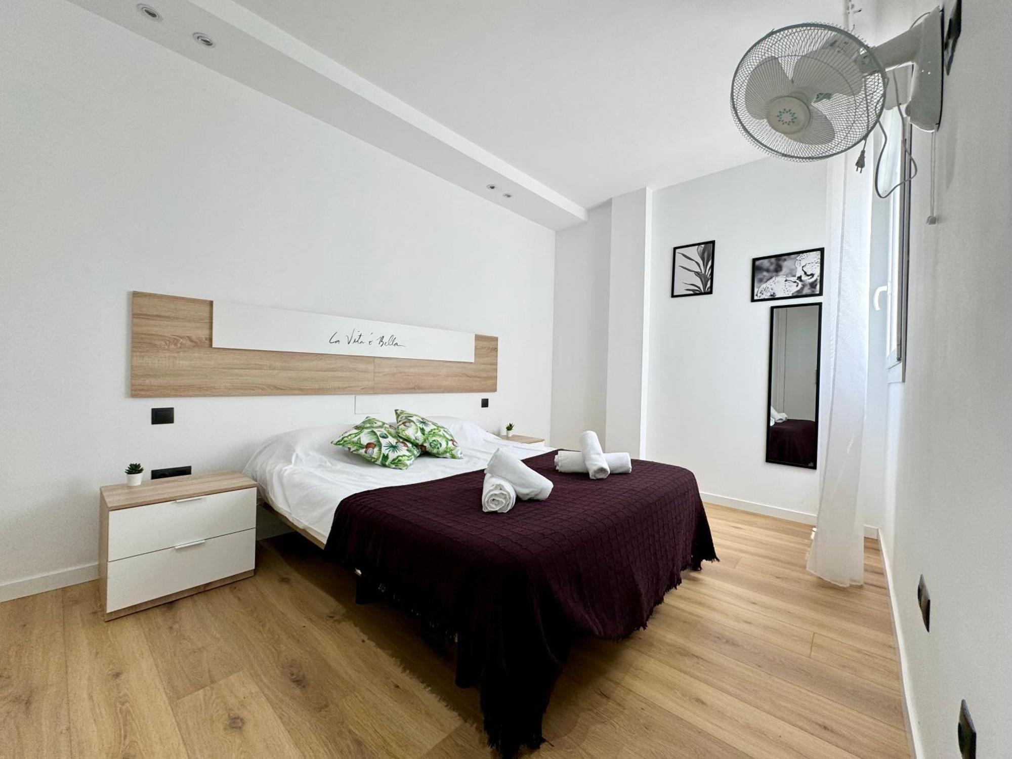 Apartamento Sweet Capuchinos Málaga Extérieur photo